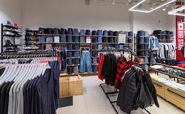 Top Apparel Exporters: Growth, Decline, and Strategic Shifts